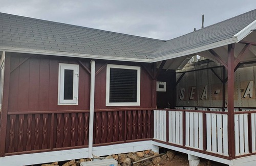 Shiribana Cabin | NEW: Wine Cabin