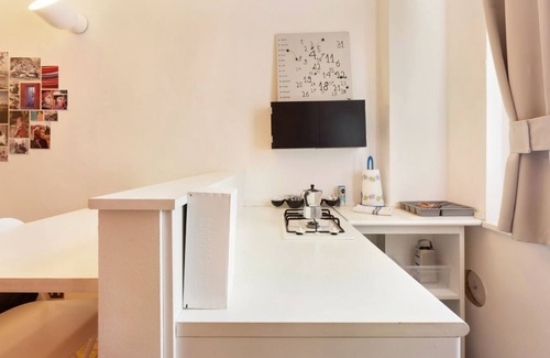 La Fontana Apartment | NEW! Your apartment in the heart of Isola!