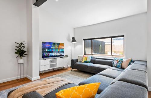 Hamilton House | Newcastle Escape 4-Bedroom House