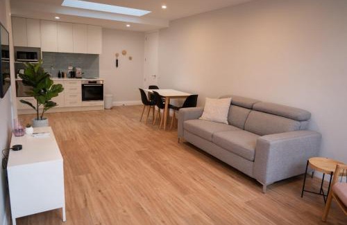 Khandallah Apartment | Newly built 1 bedroom unit in central Khandallah