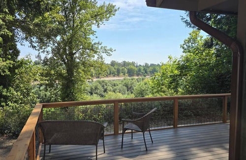 Salem House | Newly Built River View home with Total Privacy in Salem/McMinnville Wine Country
