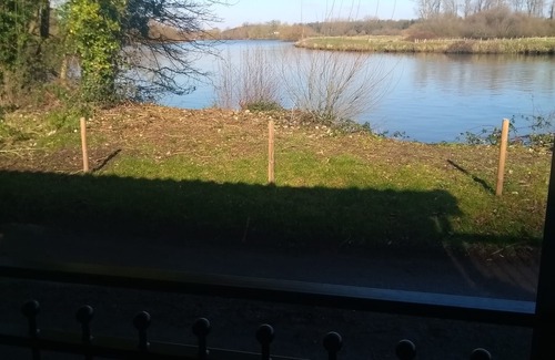 Norwich House | Newly converted barn in stunning riverside location on the Norfolk Broads