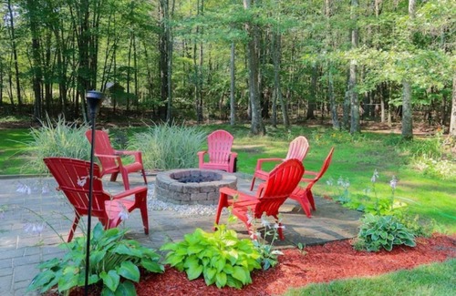 Saratoga Springs House | Newly Furnished Home w/Pool - 10 MIN FROM TRACK