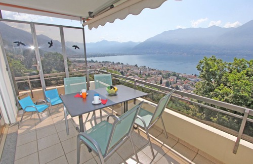 Muralto Apartment | Newly furnished apartment in a small residence on a sunny slope above Locarno