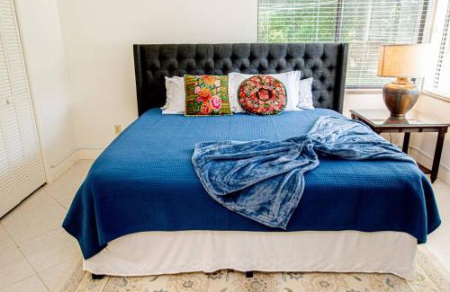 Wesley Chapel House | Newly Listed 20 percent off Golf and Tennis Community Golf Grandeur Corner Unit 16th Green