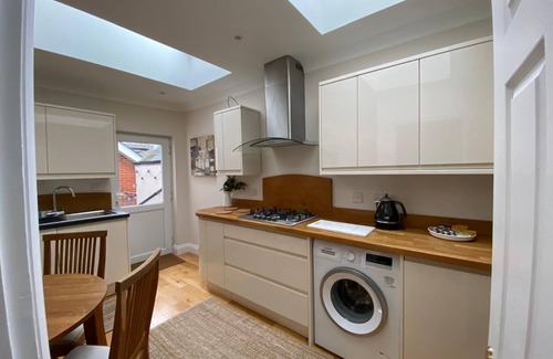 Salisbury Apartment | Newly refurbished 3bed apartment in the heart of Salisbury(more photos soon)