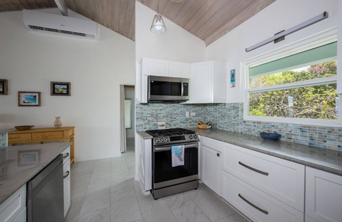 South Palmetto Point House | Newly Remodeled Home on Calm Caribbean w/Sunset Views, Snorkeling, Generator!