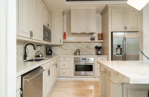 El Medano Ejidal Condo | NEWLY remodeled - 1 Bedroom Marina View - Best Location in Cabo!