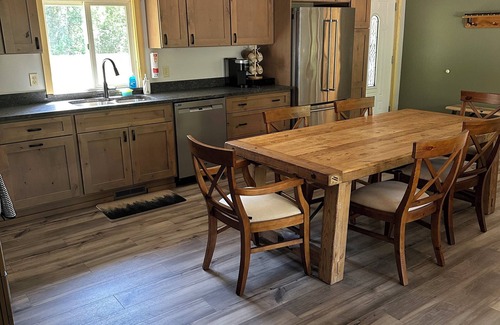 Frederic Cabin | Newly Remodeled 3 Bedroom Cabin on the upper AuSable River