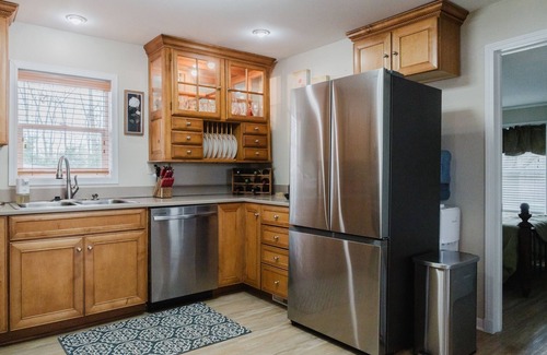 Grand Rapids Cottage | Newly remodeled! Cozy river house near downtown Grand Rapids!