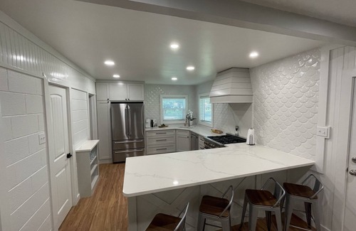 Fulton House | Newly remodeled coastal cottage 3 blocks from the water!