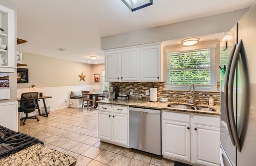 Windsor Hills House | Newly-remodeled home in North Acres