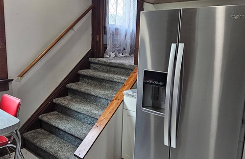 Sutherland House | Newly renovated 19th century 4bdrm 2ba house in quaint Sutherland, IA WiFi, AC