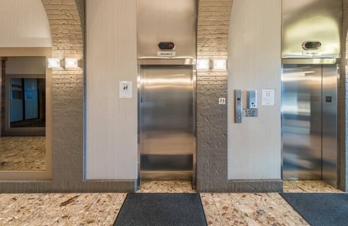 Dalhousie Apartment | Newly renovated 2 bedroom condo with indoor pool