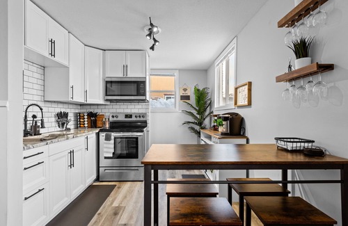 Crystal Apartment | Newly Renovated 2 Bedroom apartment.