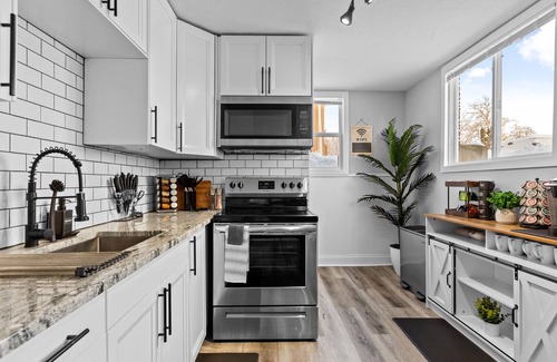 Crystal Apartment | Newly Renovated 2 Bedroom apartment.