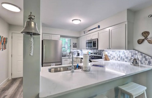 Mount Ida Condo | Newly Renovated 2-Bedroom Condo at Beautiful Lake Ouachita-Mountain Harbor