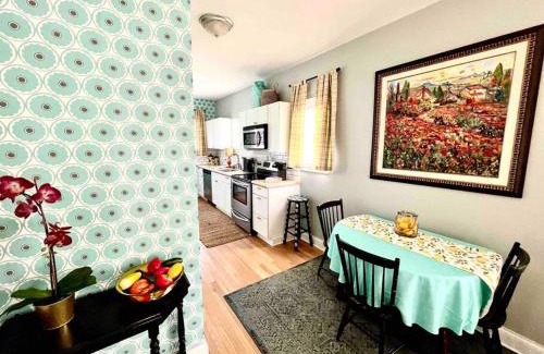 Beechmont House | Newly Renovated 3-Bedroom Beechmont Home
