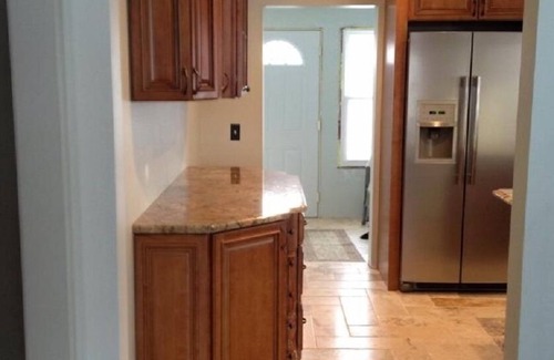 West St. Paul House | Newly renovated 3 bedroom, 2 bathroom home (8.5 miles from airport)