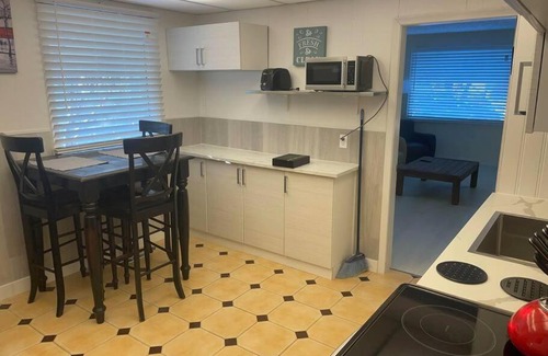 North Central Edmonton Villa | Newly renovated 3 bedroom, 2 bathroom house