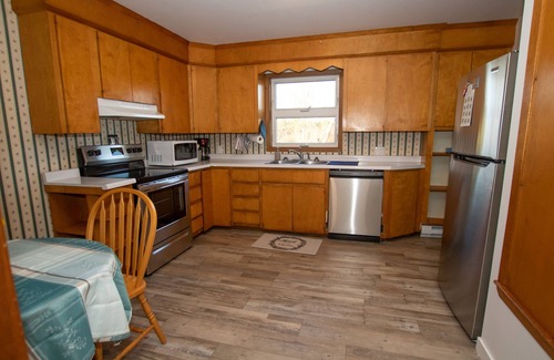 Mavillette House | Newly renovated 4 bedroom 2.5 bathroom beachhouse close to Mavillette Beach.