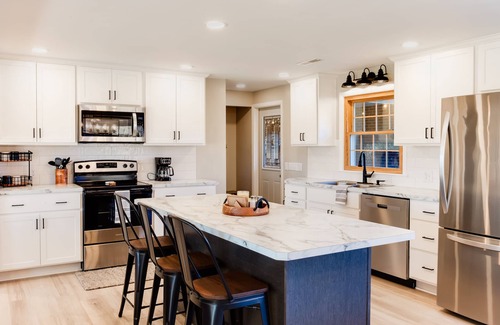 Bellville House | Newly renovated 4BR house for the entire family-spacious, peaceful, comfy