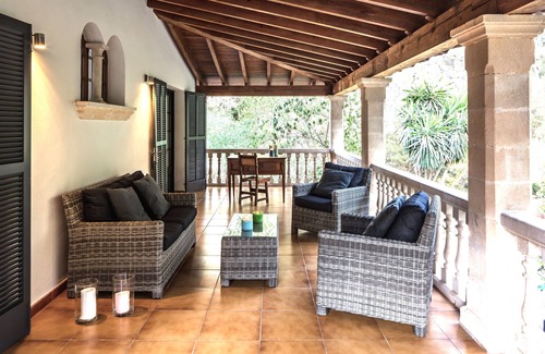 Cas Catala Villa | Newly renovated 6 bedroom villa steps away from the beach.