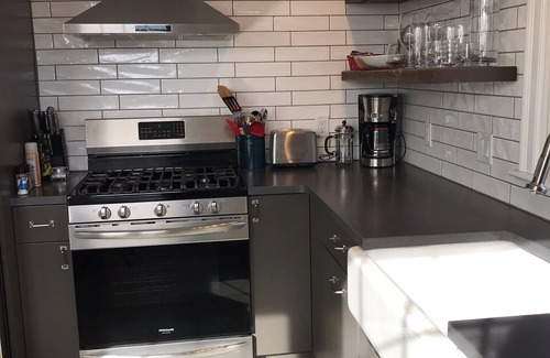 Smith Point House | Newly renovated beach cottage