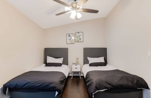 New Hempstead House | Newly Renovated Beautiful Cozy Home with Pool