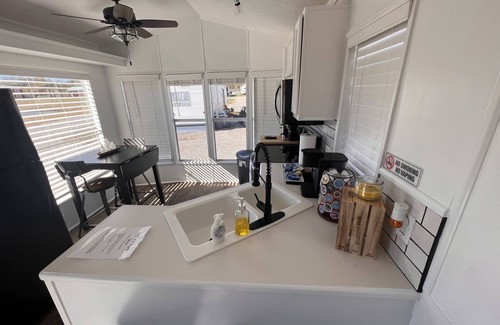 Fidelity Cabin | NEWLY renovated cottage located right off I-49 in Archie, MO.