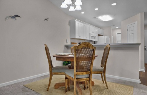 Carolina Forest Condo | Newly Renovated Golf Villa with Beautiful Views