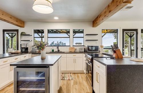 Leander House | Newly Renovated! Lux! Weddings! Pets OK
