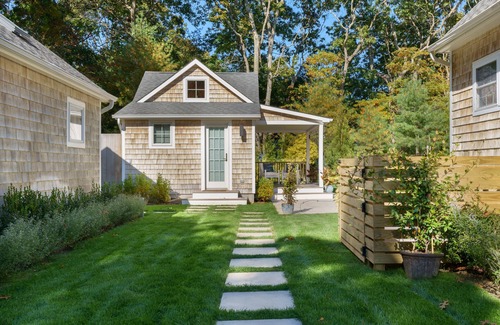 Bridgehampton Cottage | Newly renovated modern cottage, 5 minutes from town, beaches, and trailheads.