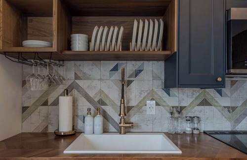 East Clayton Condo | Newly Renovated Mid Century Modern Coach House
