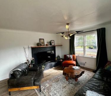 Bozeman House | Newly Renovated Pad Near DT BZN