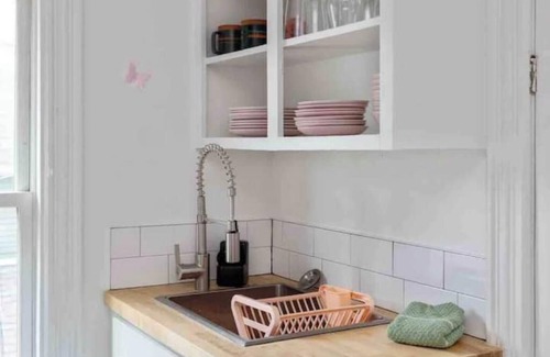 Old North End Apartment | Newly Renovated! - Sunny, Plush, Comfy, w/Coffee!