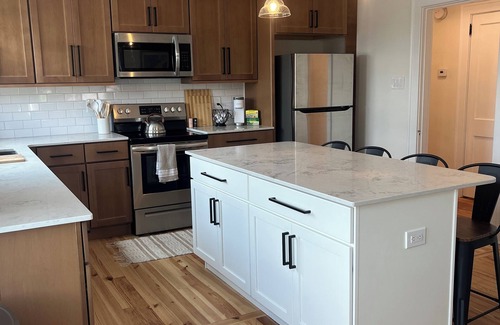 Kennett Square Apartment | Newly renovated in the heart of Kennett Square. 3 miles from Longwood Gardens