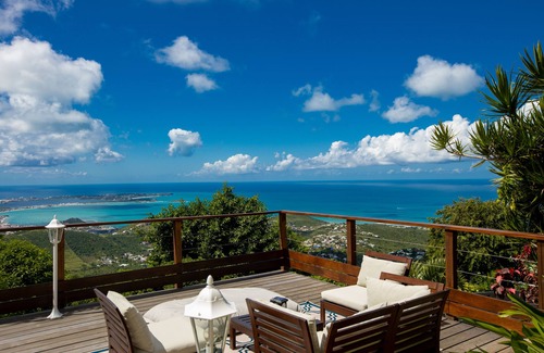 Bellevue Villa | NEWLY RENOVATED! Villa Paradis ~ a true jungle oasis.