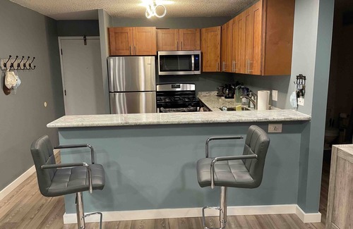 Waikiki Condo | Newly Renovated Waikiki Beach 1 Bedroom/1 Bath Condo