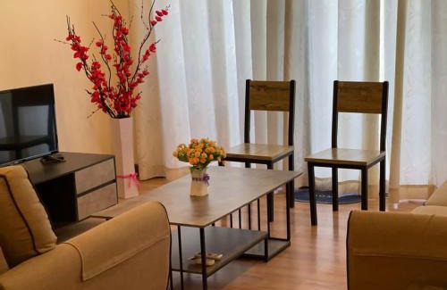 Kampung Surabaya Apartment | Newly Riverbank suites 408