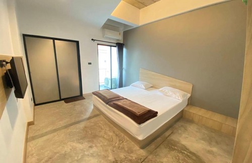 Rangsit Hotel | Newman hotel