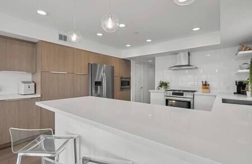 Balboa Peninsula House | Newport Beach 3 Bedroom Escape Home/Beach/RoofTop