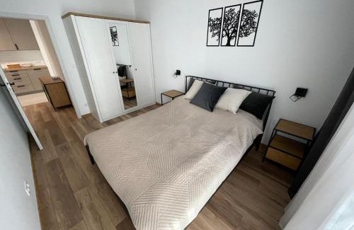 Praga Poludnie Apartment | NEWPORT Industrial Apartment