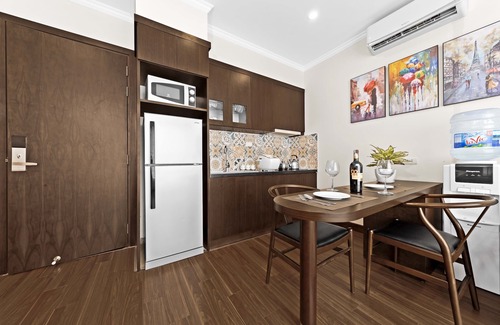Dich Vong Hau Apartment | Newsky Serviced Apartment