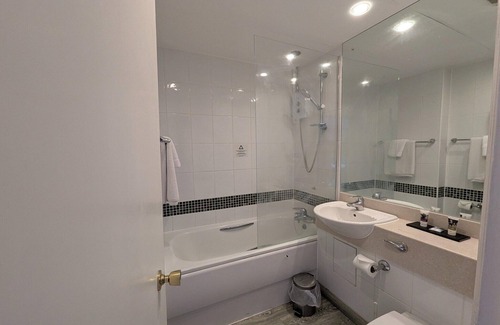 Newton Solney Apartment | Newton Country Hotel Burton| Standard Double
