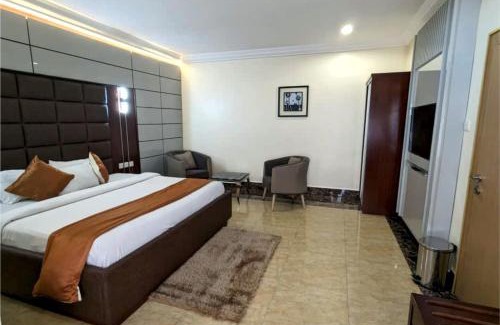 Wuse 2 Hotel | Newton Park Hotels Annex