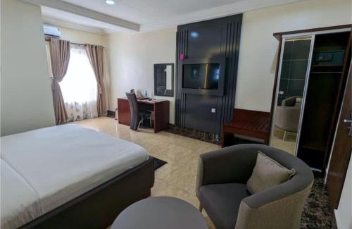 Wuse 2 Hotel | Newton Park Hotels Annex
