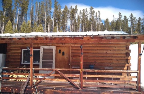 Wisdom Cabin | Nez Perce Stay & Play Cabins Unit #1