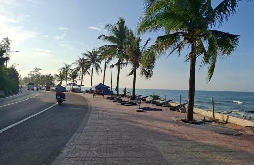 Phu Hai Beach Apartment | Nhà Nghỉ Sứ Trắng