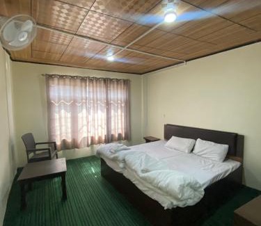 Kargil Hotel | NH1 Hotel and Restaurant